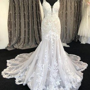 Essence of Australia Wedding Dress D2770